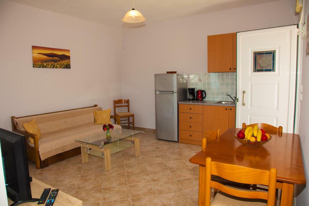 Maspali Apartments Lixouri Ngoại thất bức ảnh