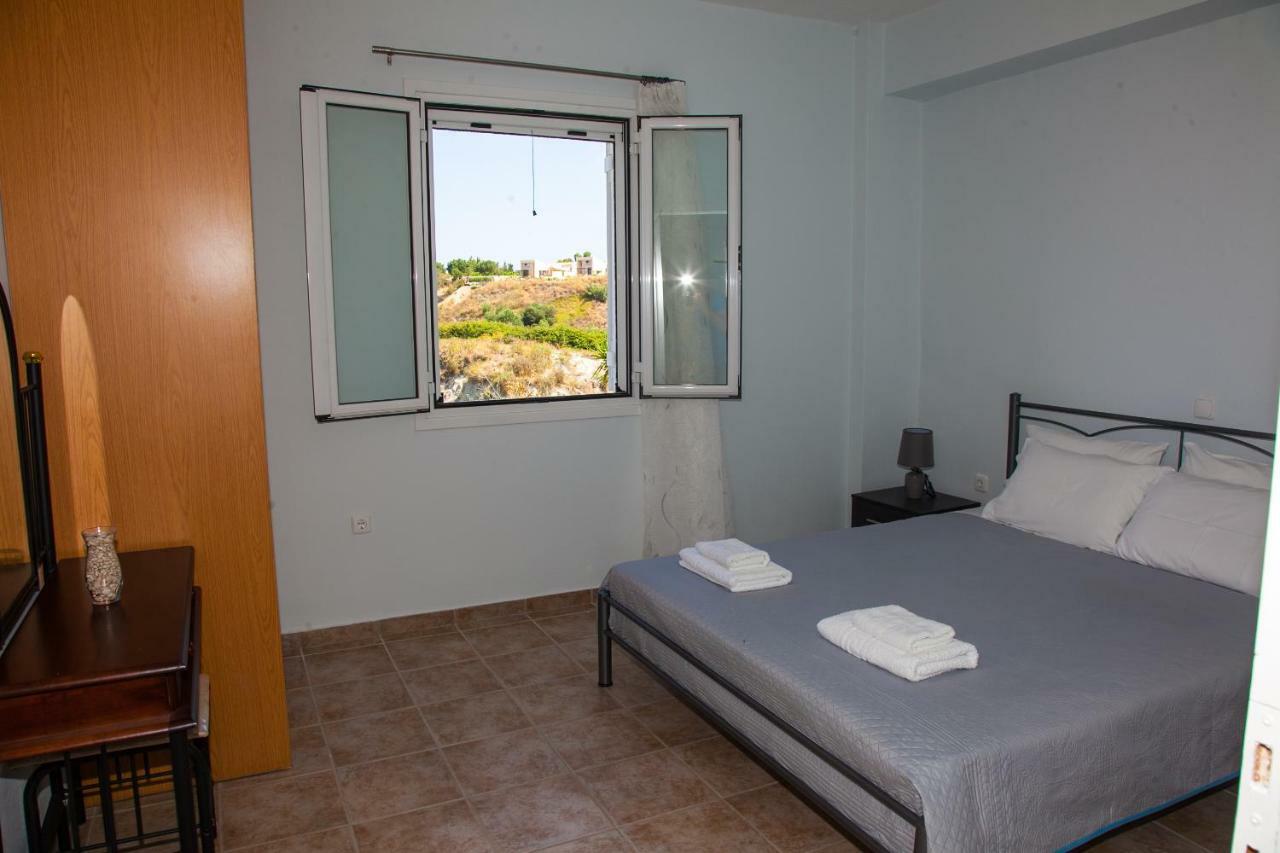 Maspali Apartments Lixouri Ngoại thất bức ảnh
